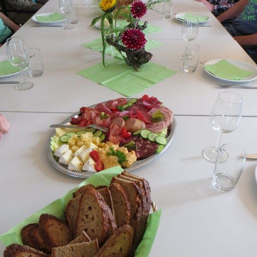 Weinprobe im Wasserschloß – Bild 3 von 20